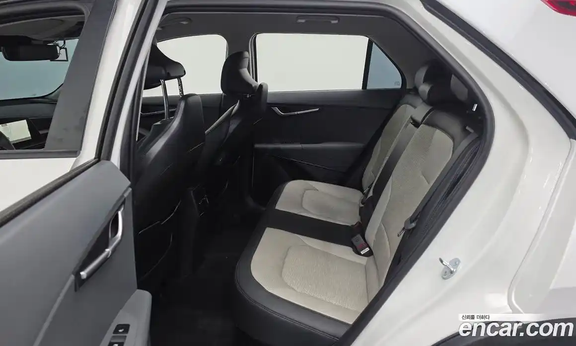 Kia Niro 2025 1.6 гидро, фото 12