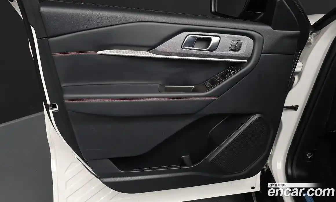 Ford Explorer 2025 2.3 автомат (гидро), фото 14