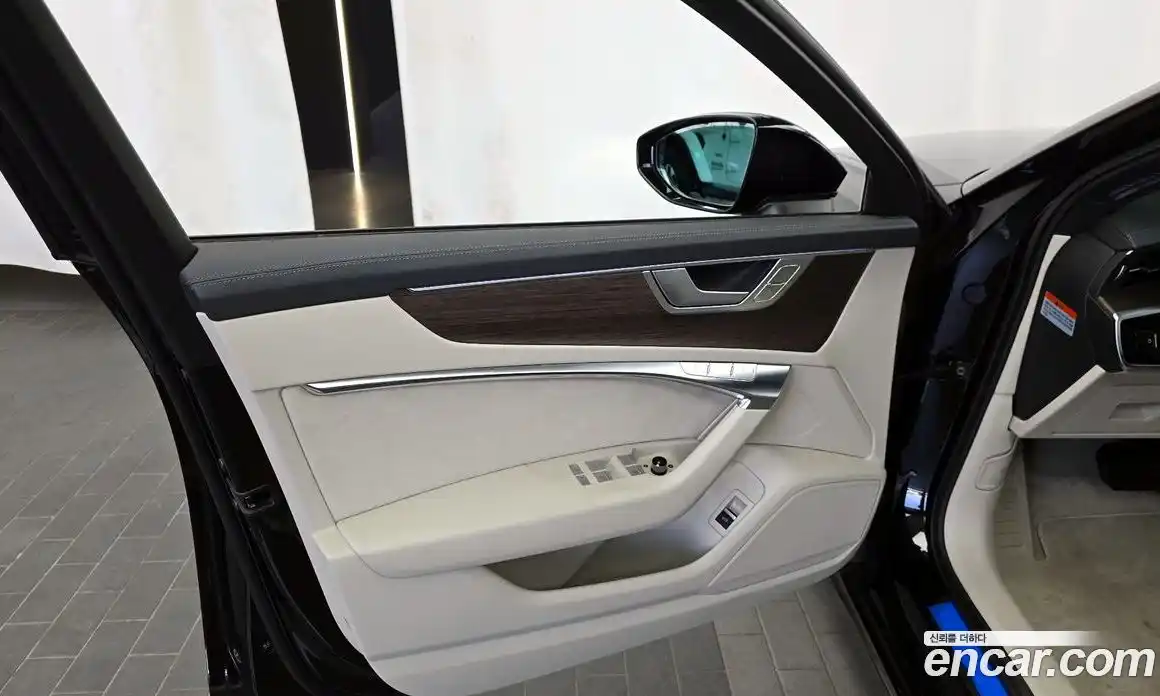 Audi A6 2025 2.0 гидро, фото 14