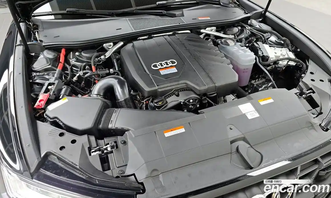 Audi A6 2025 2.0 гидро, фото 6