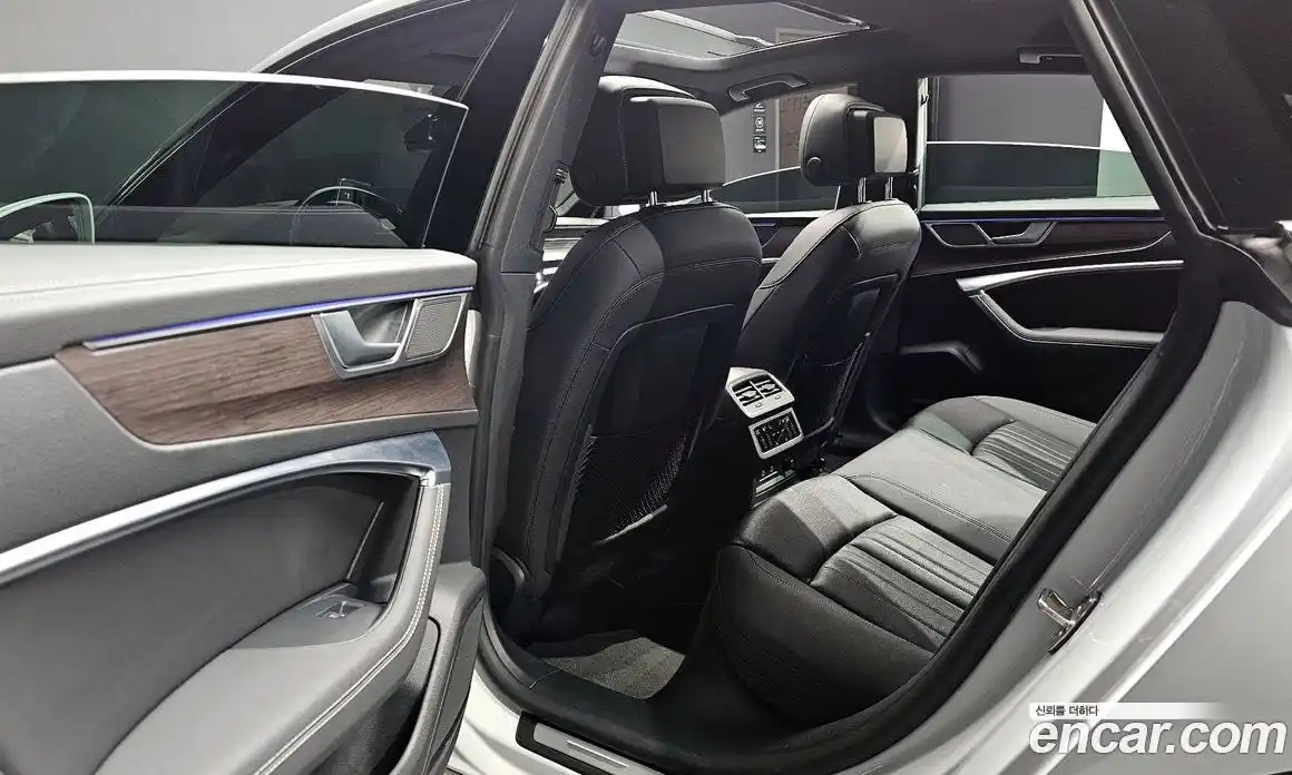 Audi A7 2022 3.0 гидро, фото 16