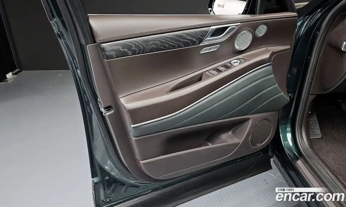Genesis GV80 2022 2.5 гидро, фото 14