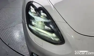 Porsche Panamera 2018 3.0 автомат (гидро), миниатюра 7