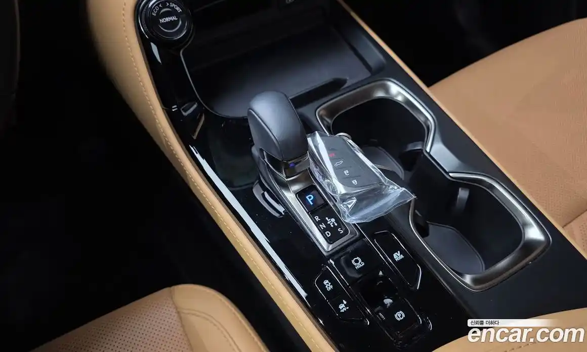 Lexus NX 2023 2.5 гидро, фото 12