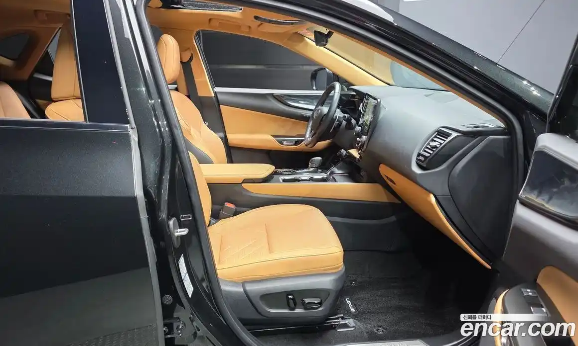 Lexus NX 2023 2.5 гидро, фото 17