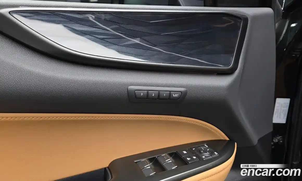 Lexus NX 2023 2.5 гидро, фото 23