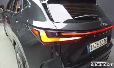 Lexus NX 2023 2.5 гидро, миниатюра 9