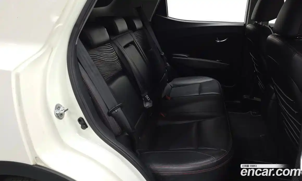 SsangYong TIBOLI 2017 1.6 автомат (гидро), фото 11