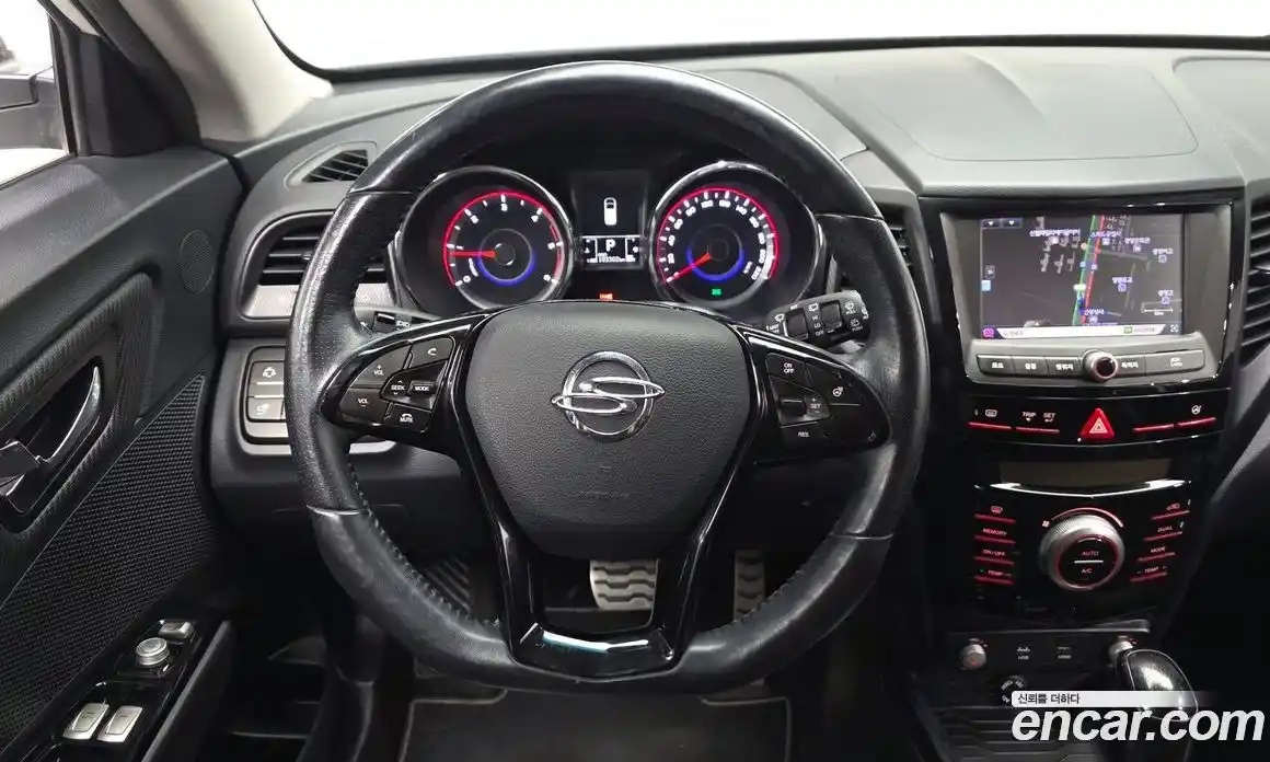 SsangYong TIBOLI 2017 1.6 автомат (гидро), фото 13