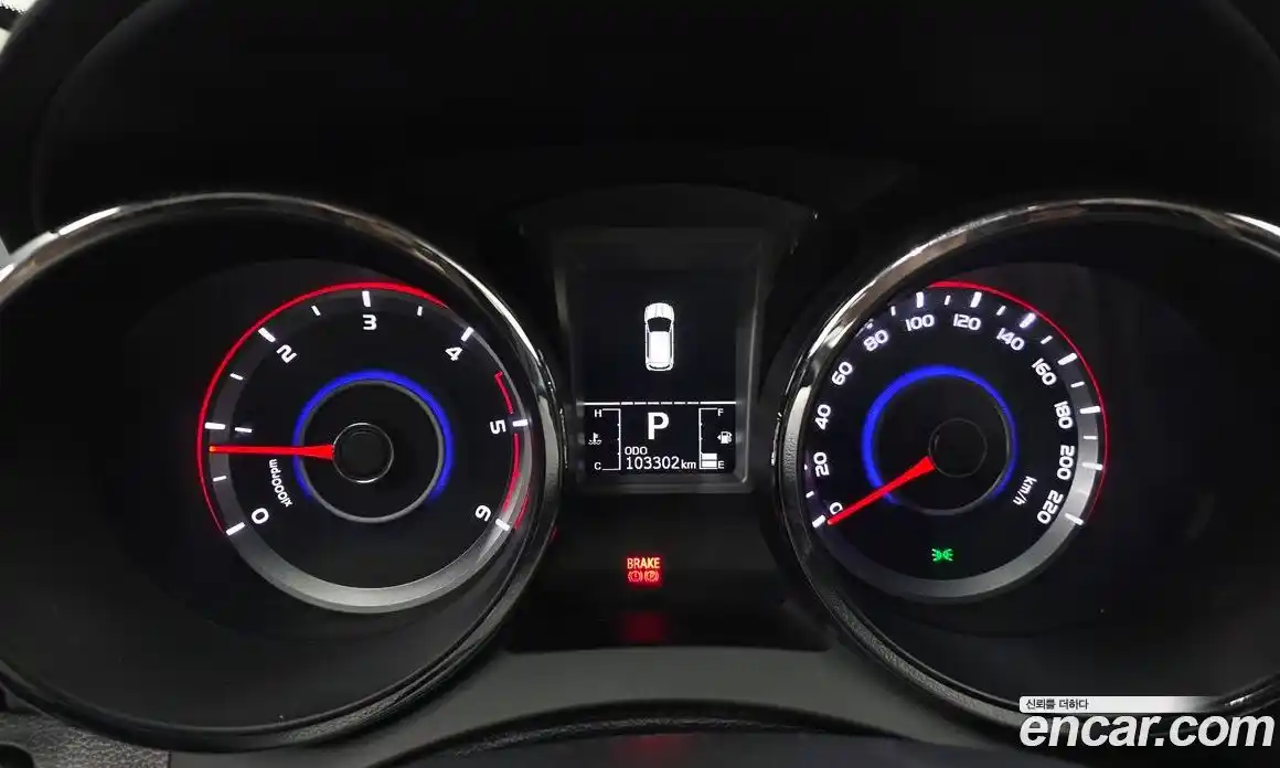 SsangYong TIBOLI 2017 1.6 автомат (гидро), фото 8