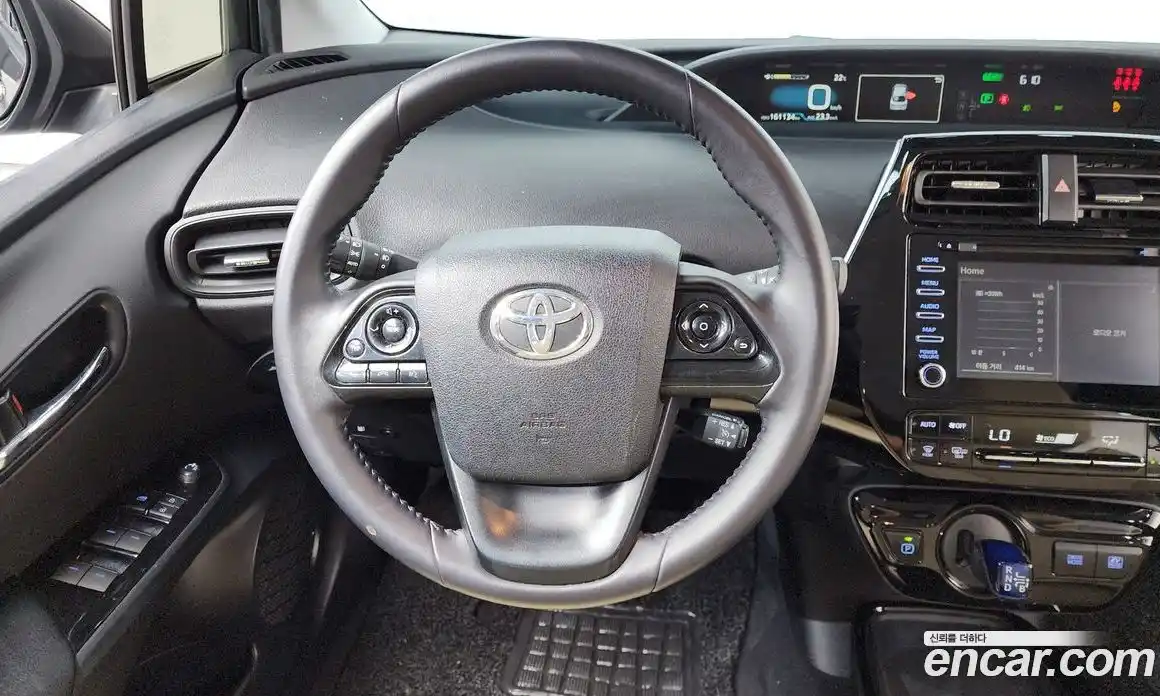 Toyota Prius 2019 1.8 гидро, фото 15