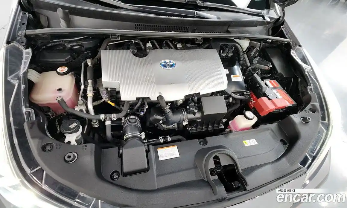 Toyota Prius 2019 1.8 гидро, фото 6