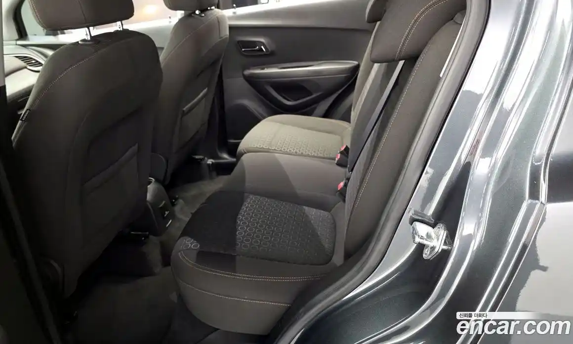 Chevrolet Trax 2018 1.6 гидро, фото 12