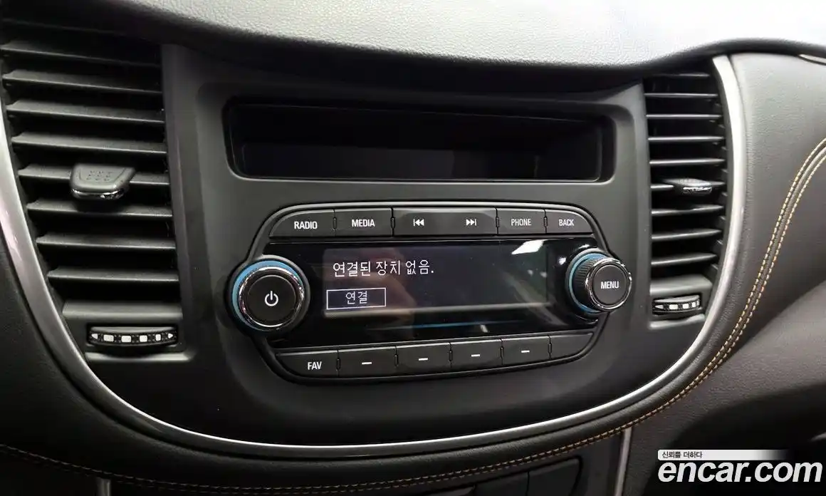 Chevrolet Trax 2018 1.6 гидро, фото 15