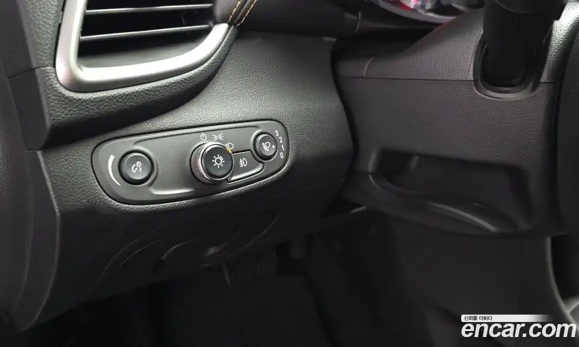 Chevrolet Trax 2018 1.6 гидро, фото 17