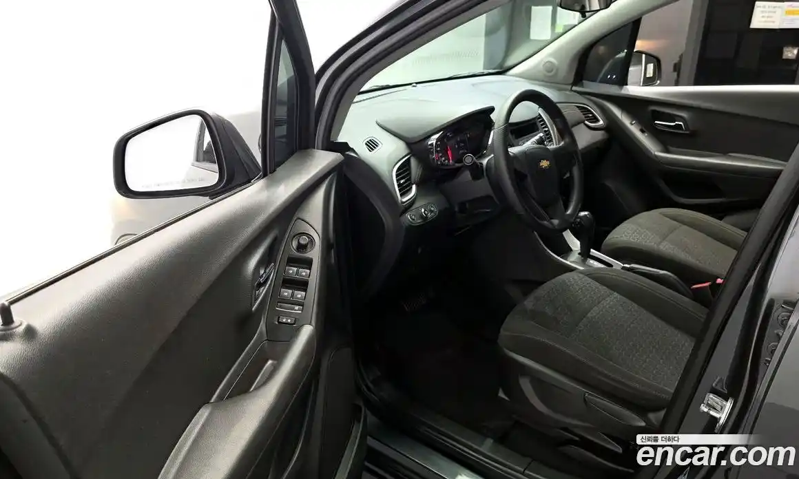 Chevrolet Trax 2018 1.6 гидро, фото 10