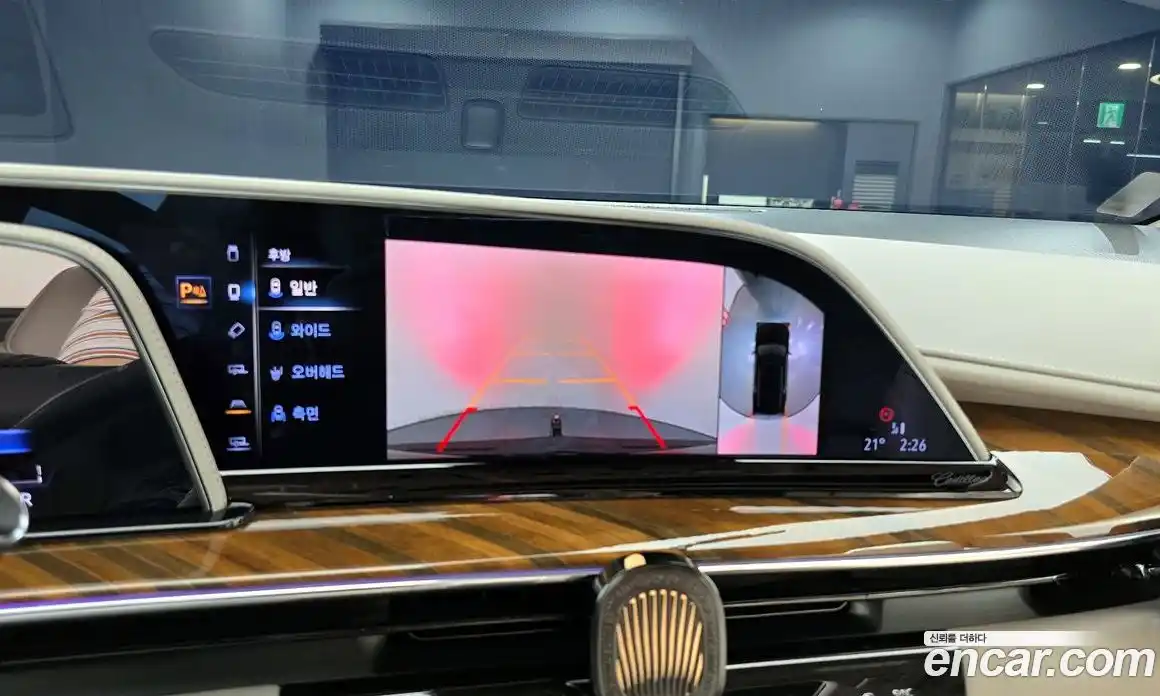 Cadillac Escalade 2024 6.2 гидро, фото 15
