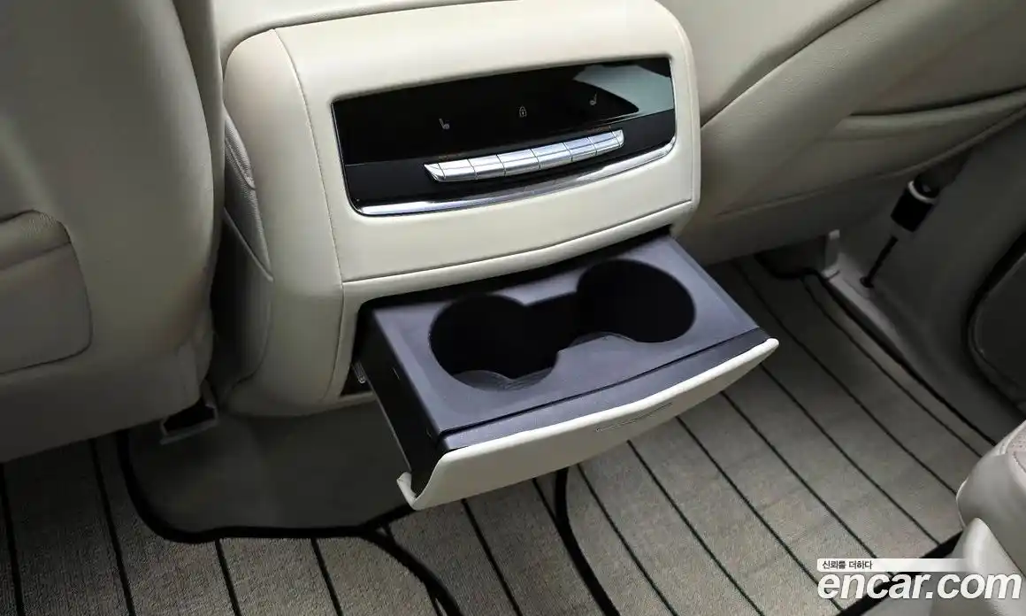 Cadillac Escalade 2024 6.2 гидро, фото 20