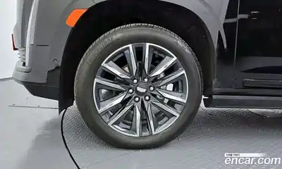 Cadillac Escalade 2024 6.2 гидро, миниатюра 5