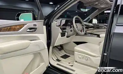 Cadillac Escalade 2024 6.2 гидро, миниатюра 10