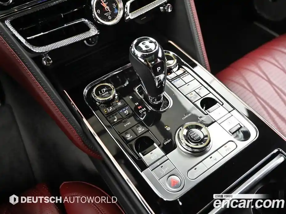 Bentley Flying Spur 2021 4.0 гидро, фото 9