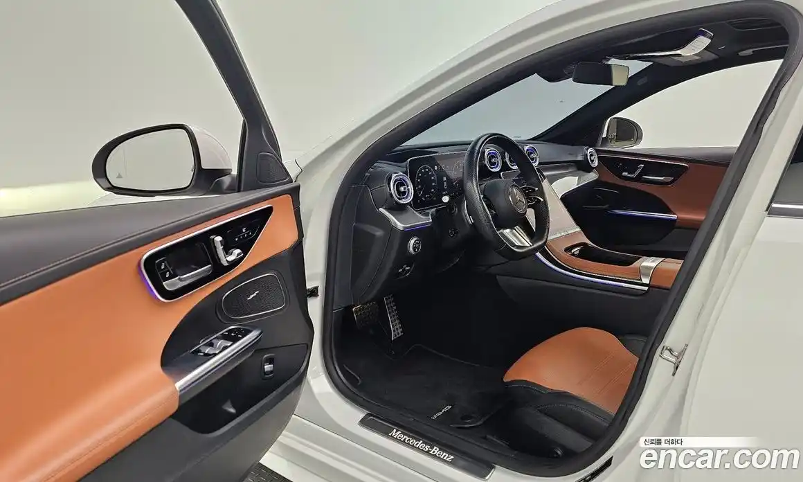 Mercedes-Benz C-Class 2023 2.0 гидро, фото 13