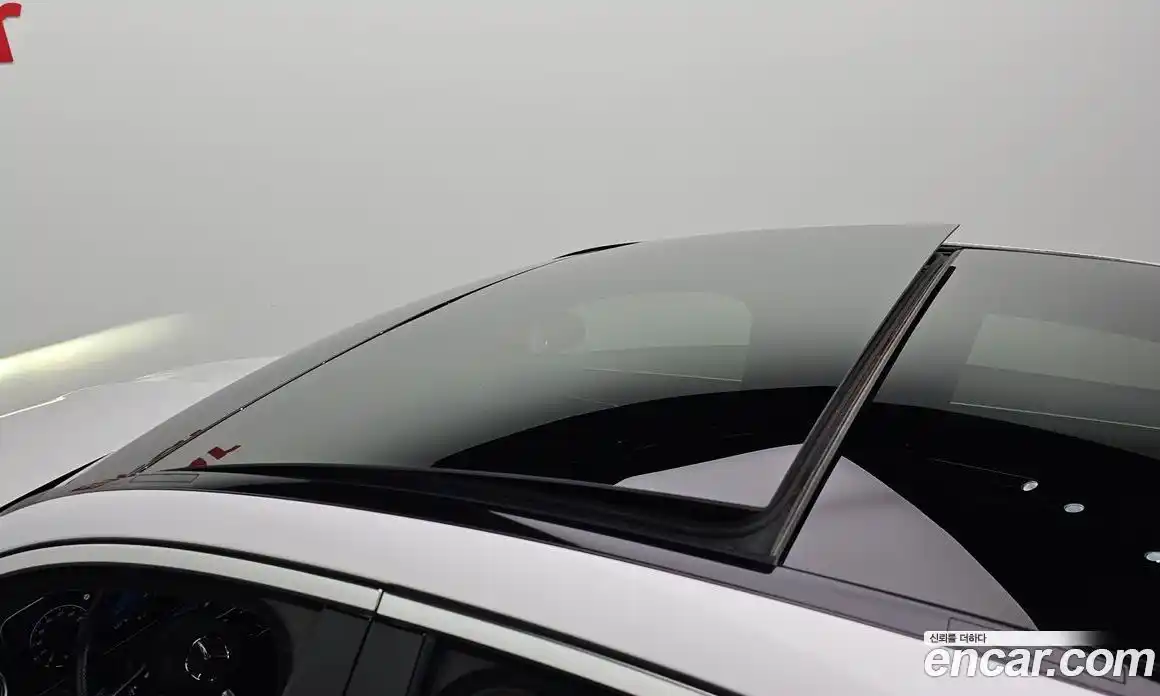 Mercedes-Benz C-Class 2023 2.0 гидро, фото 24