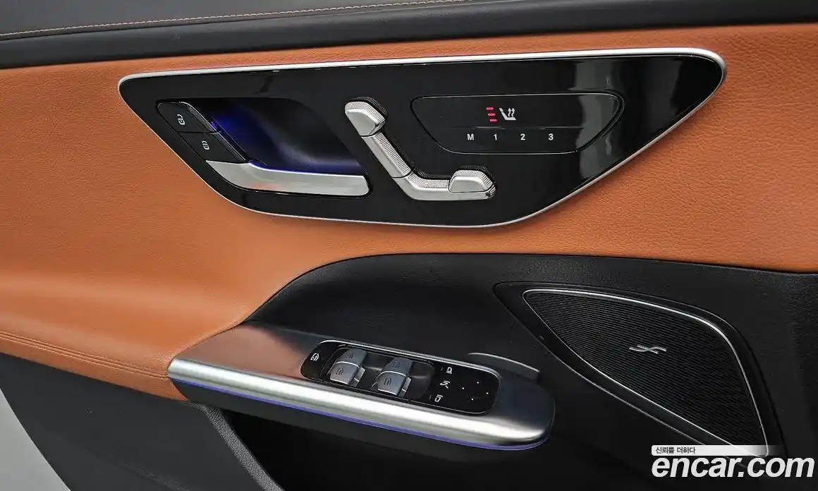Mercedes-Benz C-Class 2023 2.0 гидро, фото 25