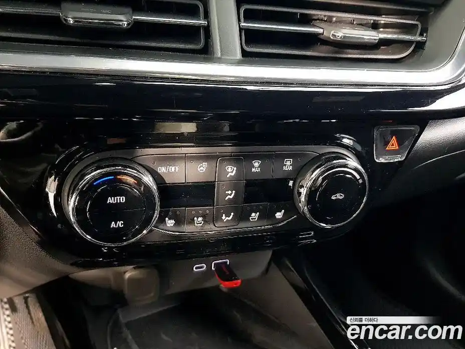Chevrolet Trax 2023 1.2 гидро, фото 13