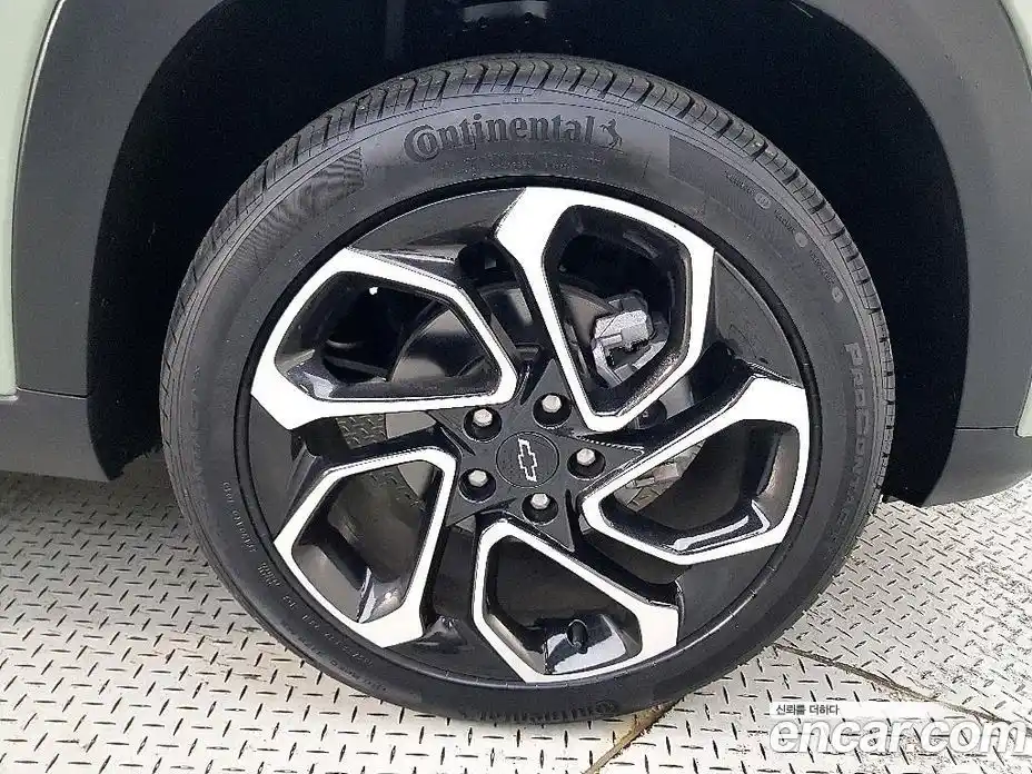 Chevrolet Trax 2023 1.2 гидро, фото 20