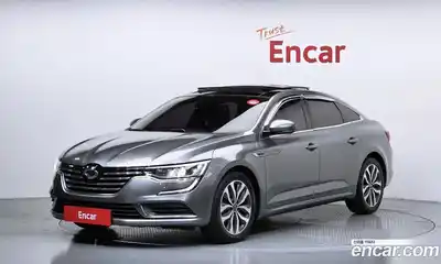 Renault SM6