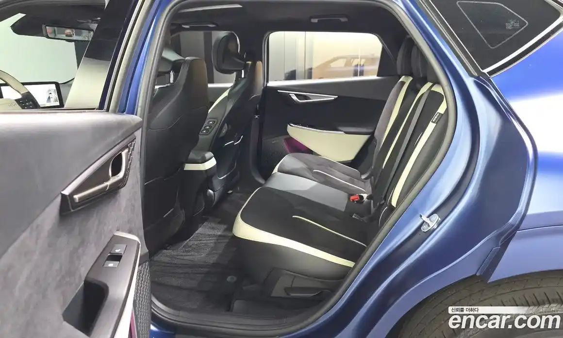 Kia EV6 2024 0.1 гидро, фото 16