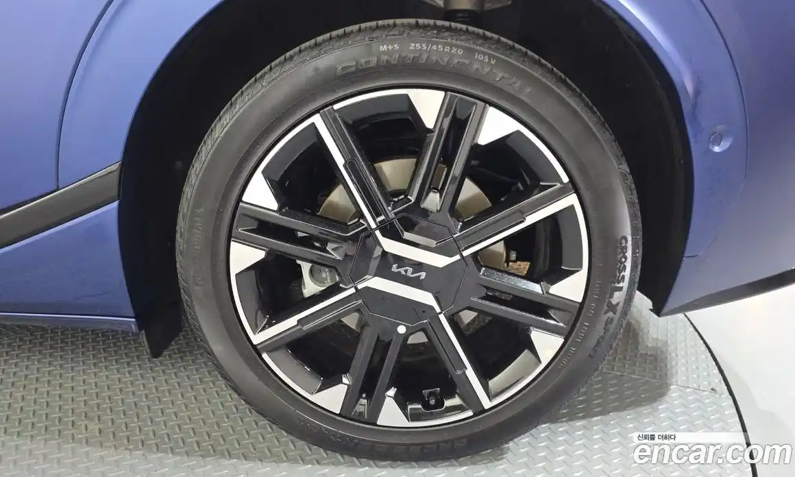 Kia EV6 2024 0.1 гидро, фото 7