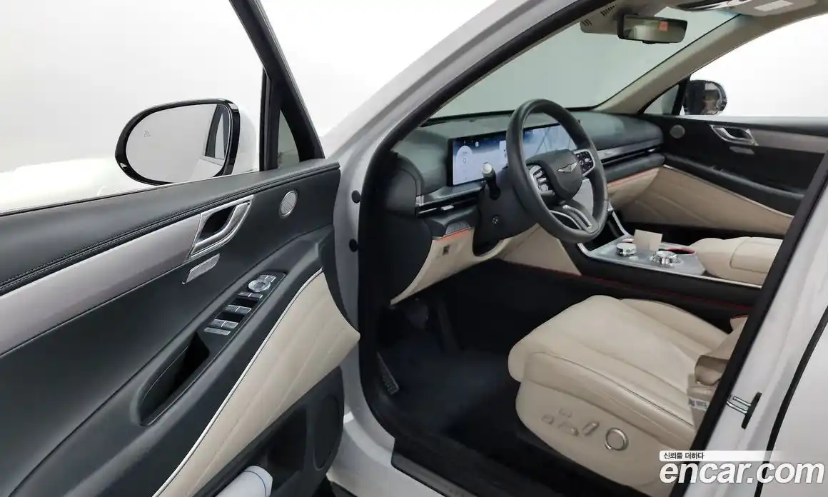 Genesis GV80 2024 2.5 гидро, фото 12