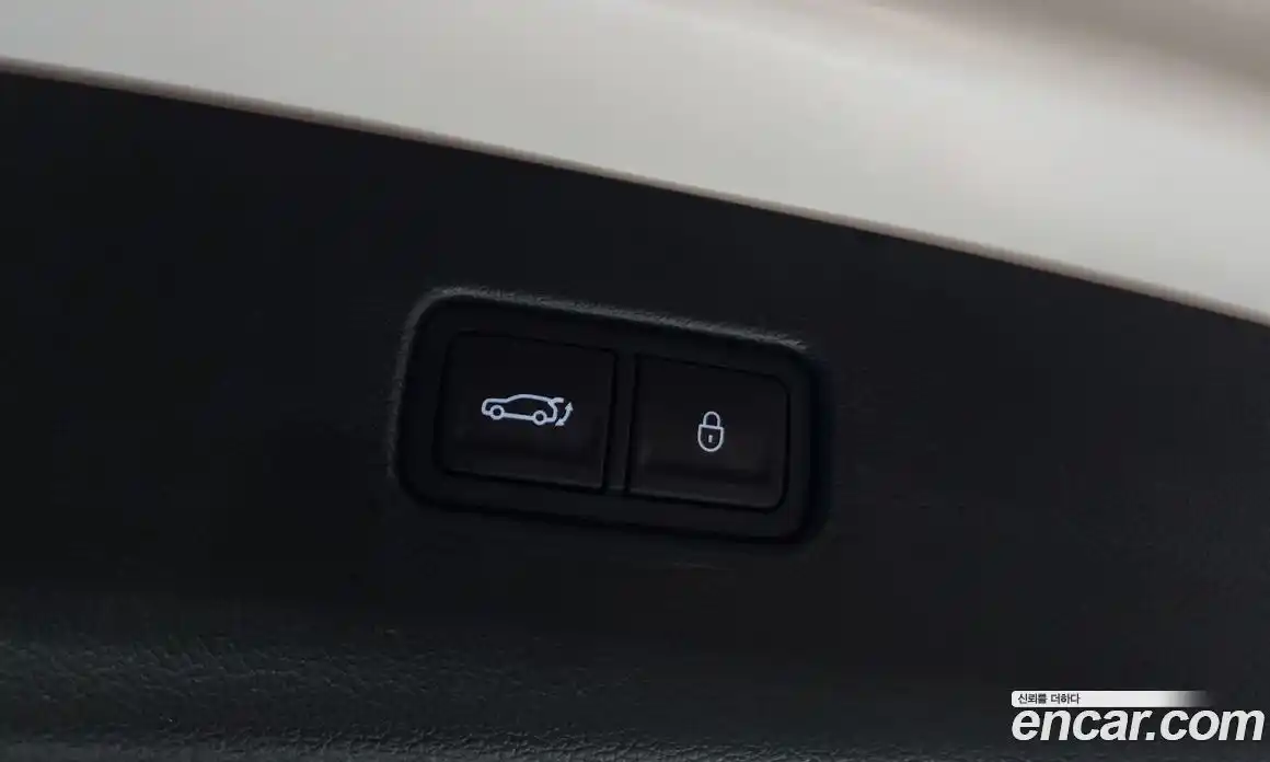 Genesis GV80 2024 2.5 гидро, фото 23
