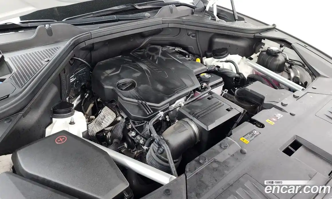 Genesis GV80 2024 2.5 гидро, фото 5