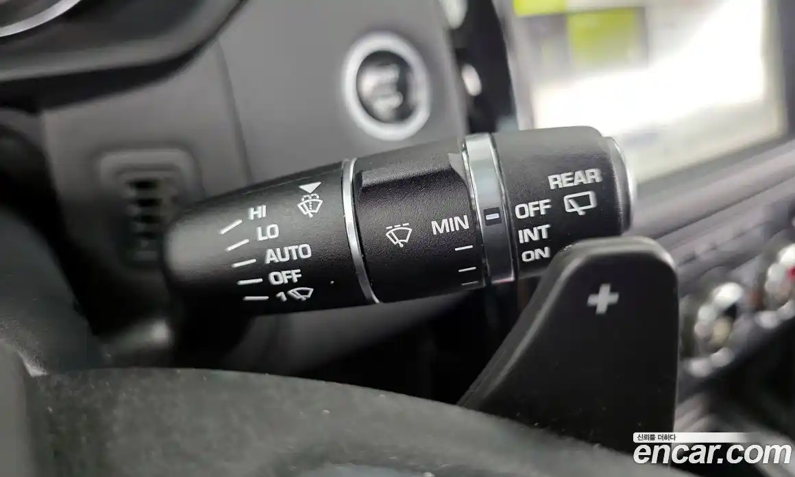 Land Rover Discovery 2019 3.0 автомат (гидро), фото 27