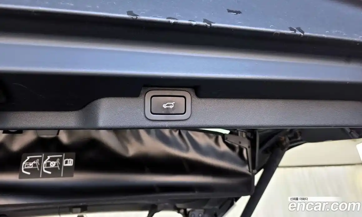 Land Rover Discovery 2019 3.0 автомат (гидро), фото 31