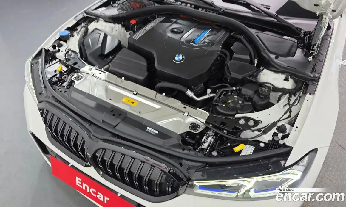 BMW 3-Series 2023 2.0 гидро, фото 6