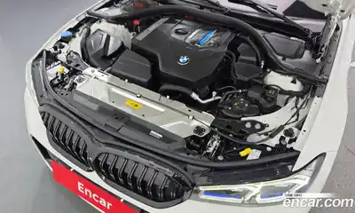 BMW 3-Series 2023 2.0 гидро, миниатюра 6