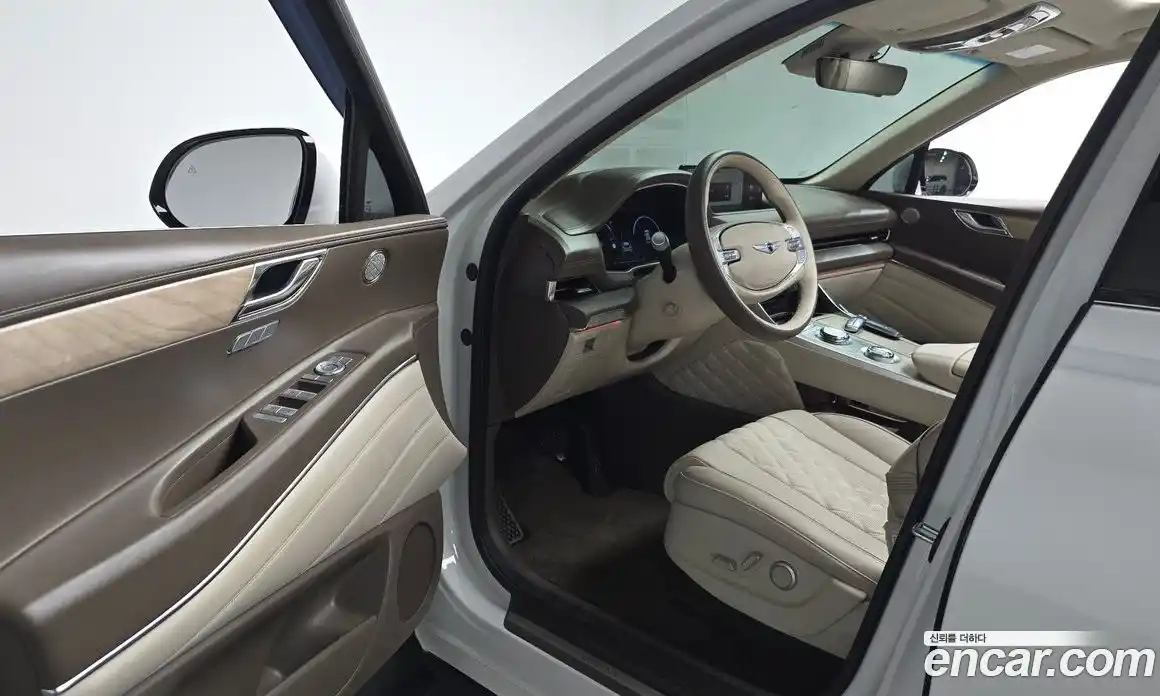Genesis GV80 2023 2.5 гидро, фото 12