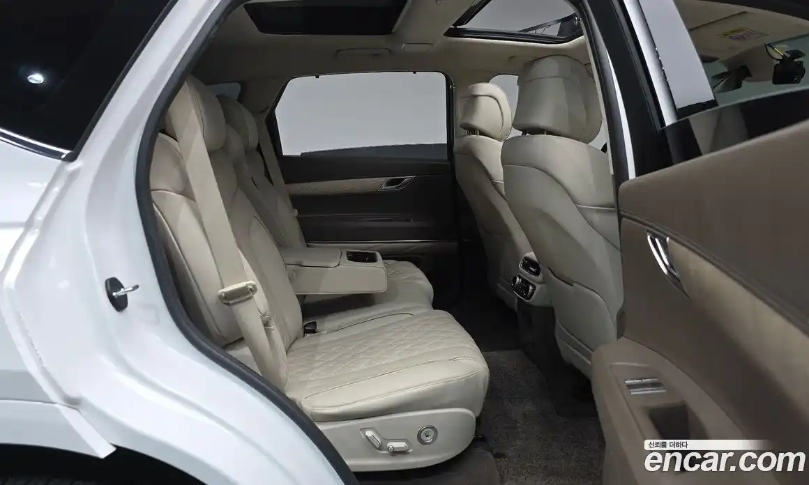 Genesis GV80 2023 2.5 гидро, фото 17