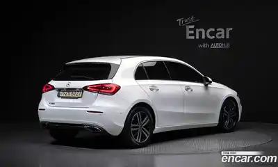 Mercedes-Benz A-Class 2021 2.0 гидро, миниатюра 2