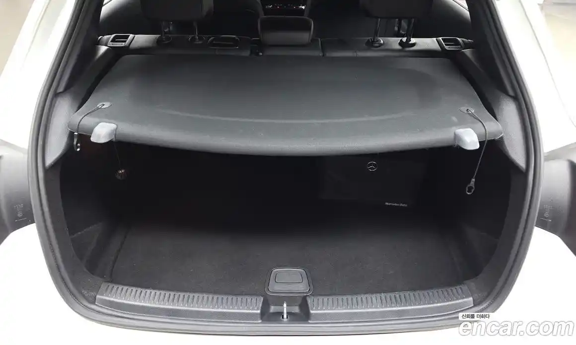 Mercedes-Benz A-Class 2021 2.0 гидро, фото 22