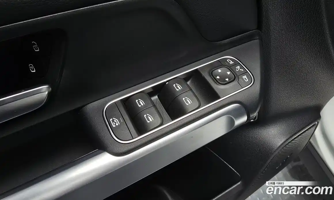 Mercedes-Benz EQB 2023 0.2 гидро, фото 29