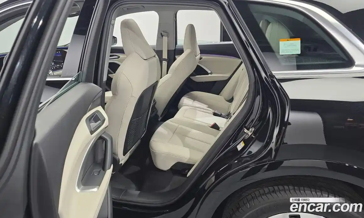 Audi Q5 2025 2.0 гидро, фото 11