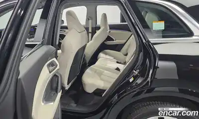 Audi Q5 2025 2.0 гидро, миниатюра 11