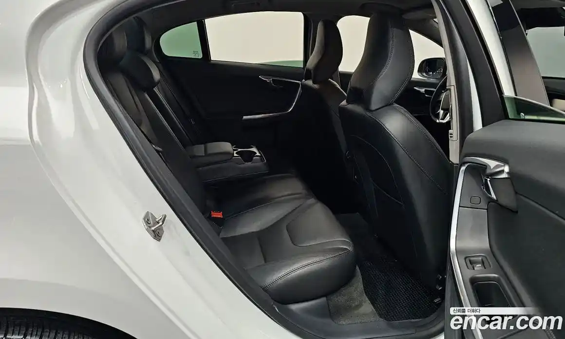 Volvo S60 2014 1.6 автомат (гидро), фото 11