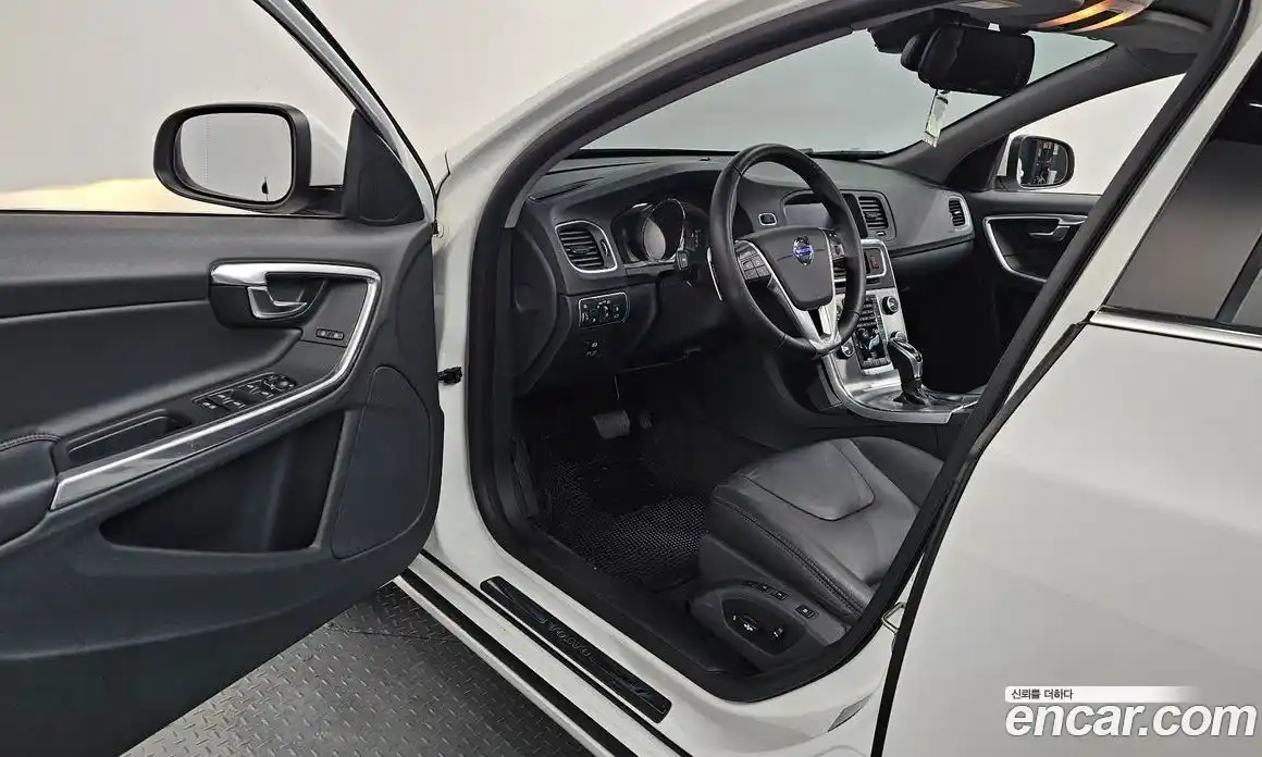 Volvo S60 2014 1.6 автомат (гидро), фото 10