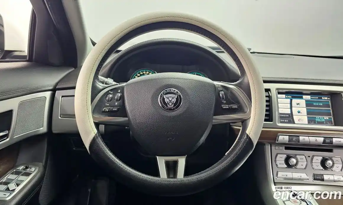 Jaguar XF 2014 2.0 гидро, фото 13